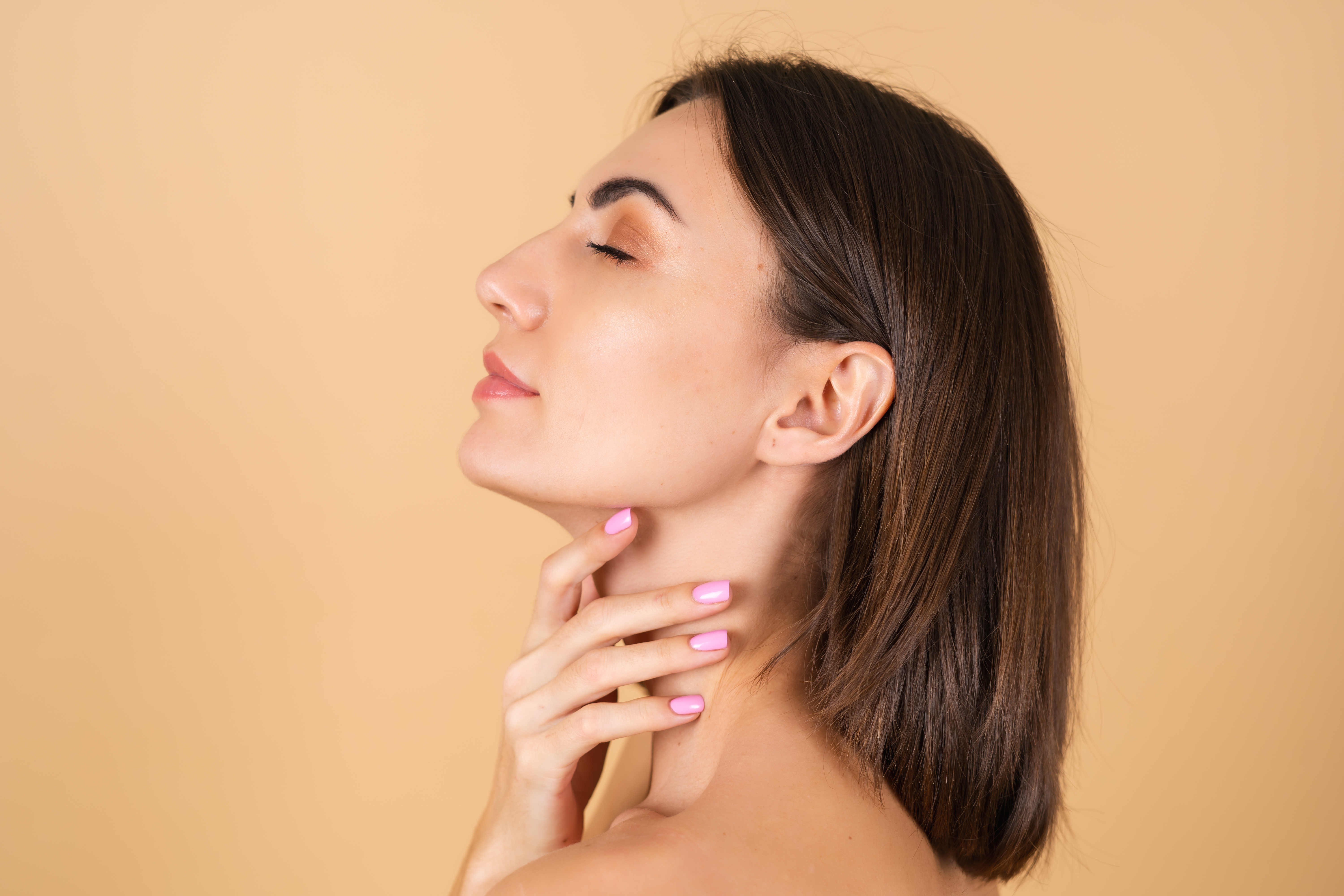 Chin Reduction Surgeon in Punja